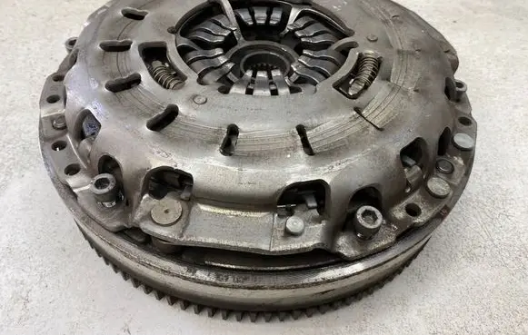 BMW 3 E46 Clutch set kit 415040110 324033610