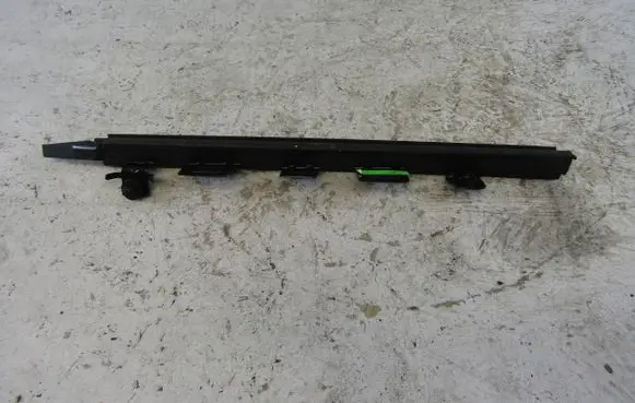 Ford Mustang VI Front door rubber seal 76297B07
