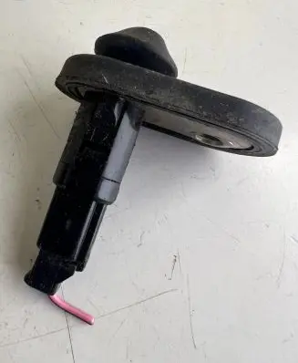 Toyota Land Cruiser (J120) Front door sensor 
