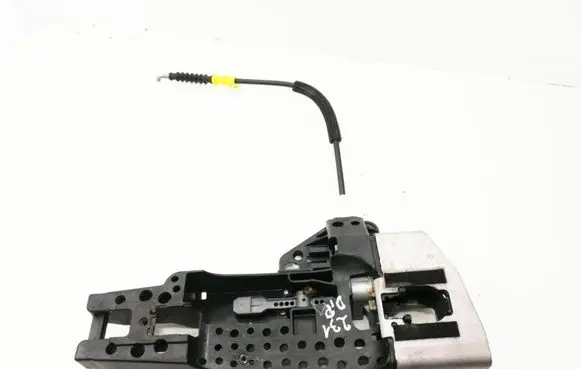 Audi A8 S8 D4 4H Front door exterior handle/bracket 4H2837886