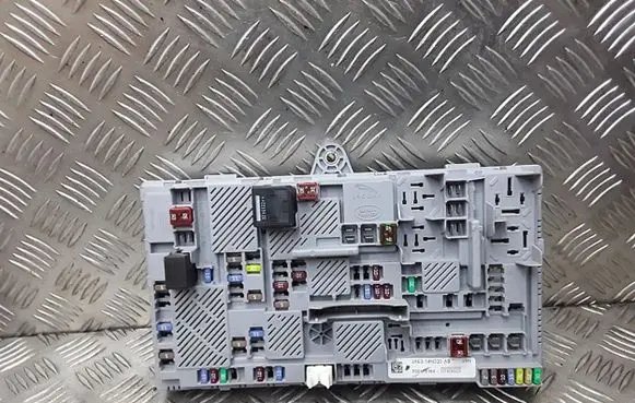 Jaguar F-Pace Fuse module JX6314N030AB