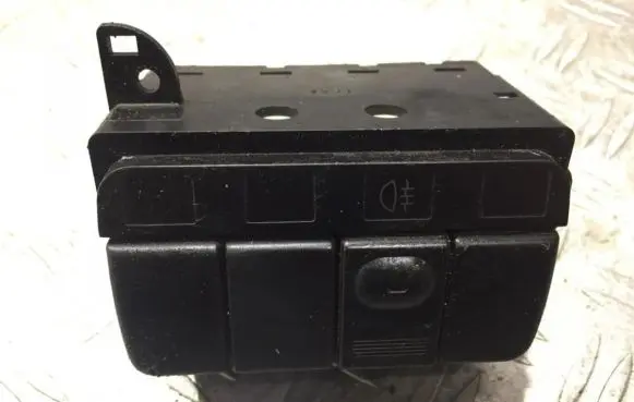 Mitsubishi Space Runner Fog light switch 