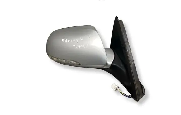 Honda Accord Front door electric wing mirror E6010142