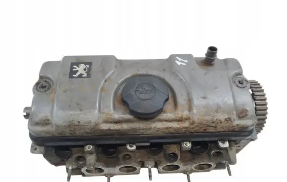 Peugeot 206 Engine head 9634005110