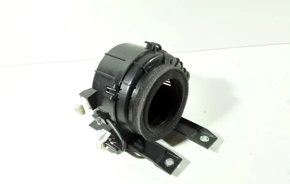 Toyota C-HR I Hybrid/electric vehicle battery fan G923047050 BASF510B20