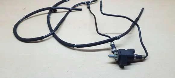 Porsche Macan (95B) Turbo solenoid valve 7PP906046