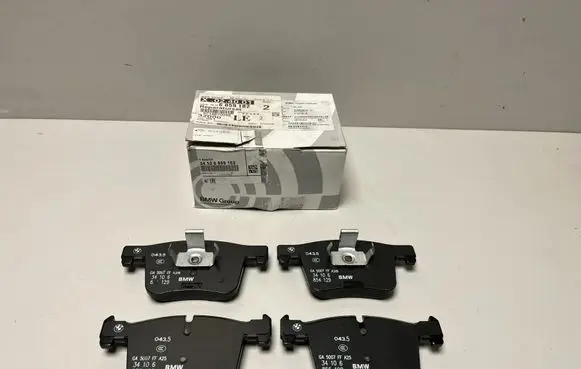 BMW X4 F26 Brake pads (front) 6859182 8883429