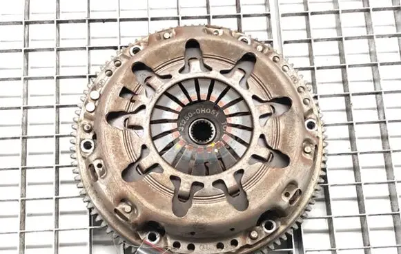 Toyota Aygo AB40 Clutch set kit 312500H051