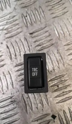 Traction control (ASR) switch