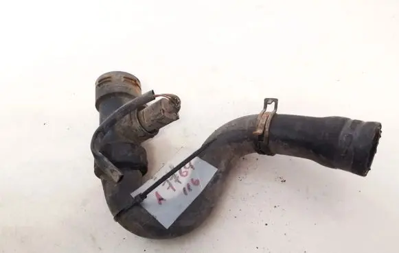 Skoda Superb B5 (3U) Engine coolant pipe/hose 8d0121049a