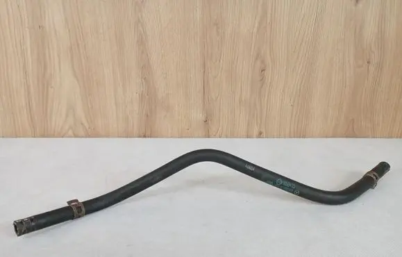 Mercedes-Benz B W245 Engine coolant pipe/hose 1695010625 A1695010625