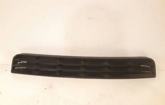 Audi A6 S6 C4 4A Front bumper lower grill