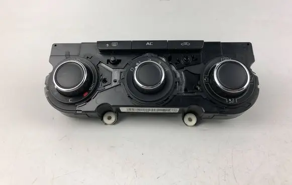 Skoda Yeti (5L) Climate control unit 3T0820047M