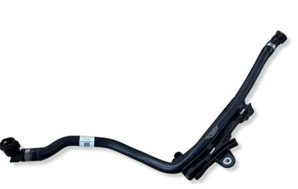 BMW 8 G16 Engine coolant pipe/hose 18062019