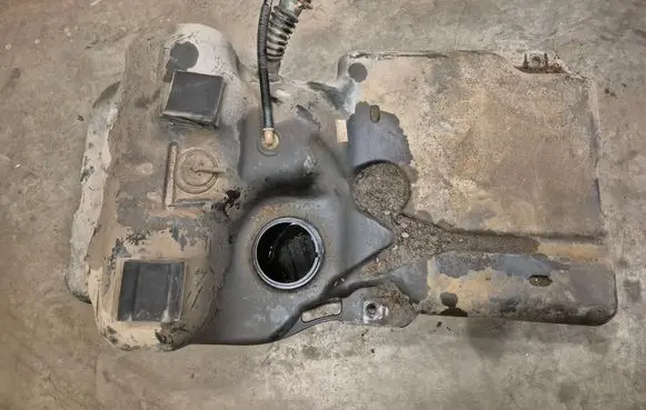 Renault Master II Fuel tank 8200288970