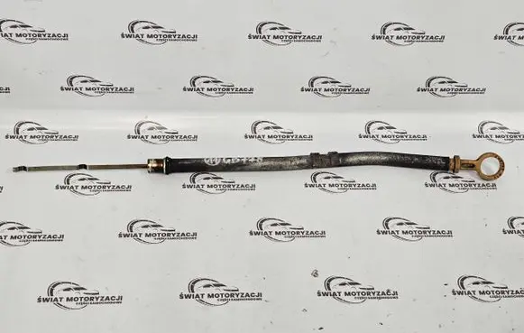Nissan Qashqai Oil level dip stick 