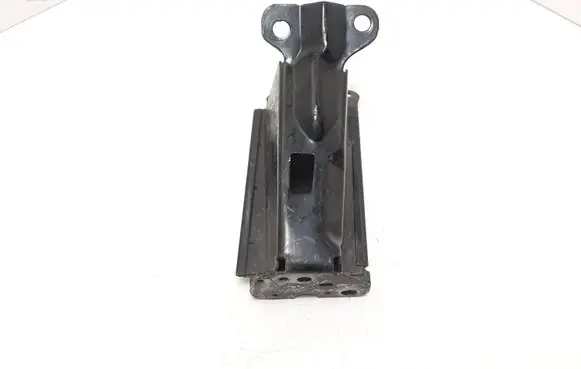 Volvo S80 Radiator support slam panel bracket 