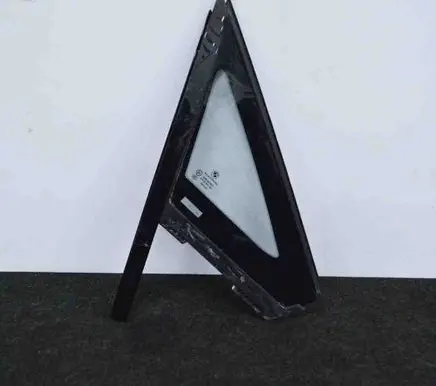 BMW i8 Front door vent window glass four-door 737218043R007951