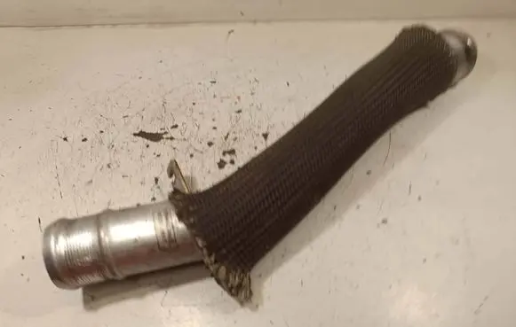 Jeep Grand Cherokee Intercooler hose/pipe 52014481AC 094907 04L152011