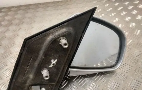 Hyundai Matrix Front door electric wing mirror 022677