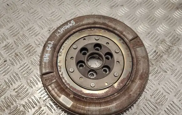 BMW M4 F82 F83 Flywheel 2283829 21212283829