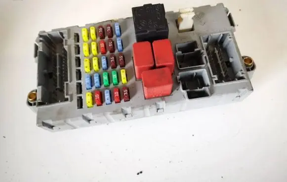 Fiat Croma Fuse box set 46846746 501202300060