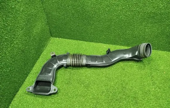 Renault Arkana Air intake hose/pipe 165555837R