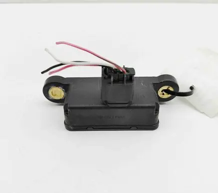Suzuki Grand Vitara II ESP acceleration yaw rate sensor 3394578K00