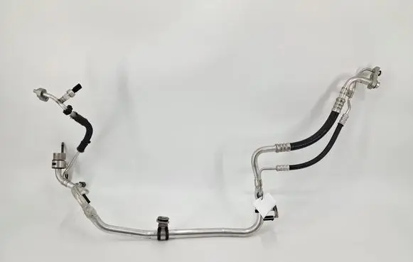 Air conditioning (A/C) pipe/hose