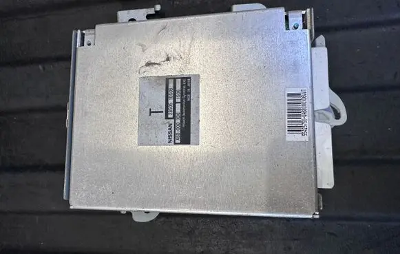 Infiniti FX Torque split ecu control unit/module A68000XD6 28505 1DS0B