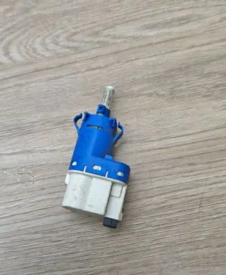 Brake pedal sensor switch