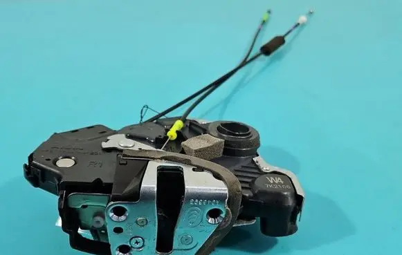 Lexus NX Front door lock IMPRK1521816