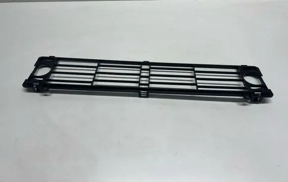 BMW X5 E70 Radiator support slam panel bracket T8181002