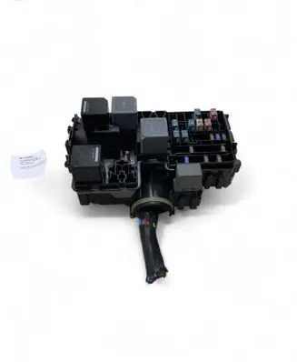 Volvo XC90 Fuse module 31384034