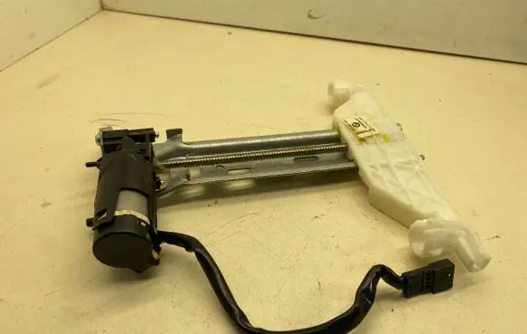 BMW 5 GT F07 Seat adjustment motor 907353 12120912505 444648007