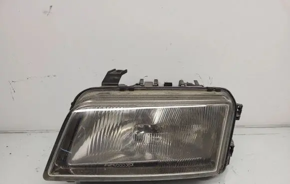 Audi A4 S4 B5 8D Headlight/headlamp 8D0941003E 0301094201 1852902100
