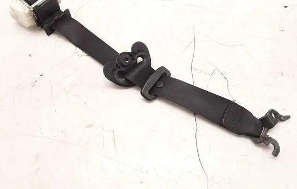 BMW 1 E81 E87 Front seatbelt 33059849 240207
