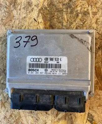 Audi A4 S4 B5 8D Engine control unit/module 4B0906018K 0261204897
