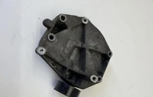 Saab 9-3 Ver2 A/C compressor mount bracket 428702815