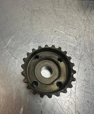 Volkswagen Golf VII Crankshaft pulley 04L105263C