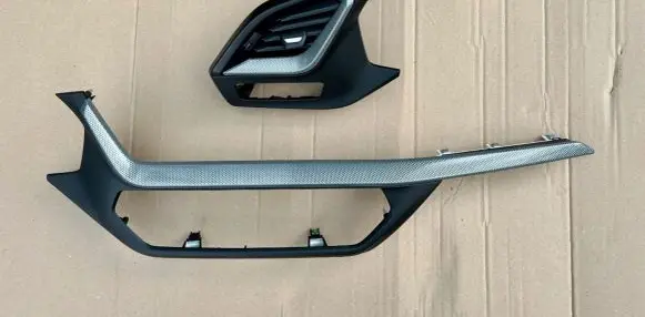 BMW 1 F40 Dashboard trim D1963208701