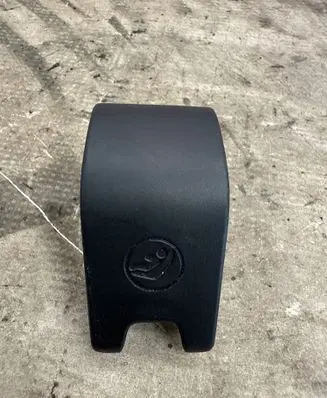 Audi A3 S3 8V ISOFIX cover 8V0887187 1092453X