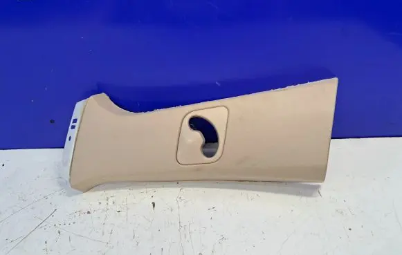 BMW X5 F15 (C) pillar trim 020912410