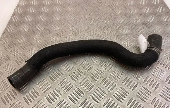 Nissan Qashqai Engine coolant pipe/hose