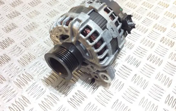 Volvo XC90 Generator/alternator 30659580