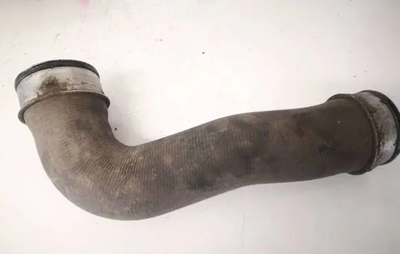 Volkswagen Golf V Intercooler hose/pipe 