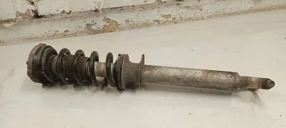 BMW 6 F06 Gran coupe Front shock absorber with coil spring 7850116