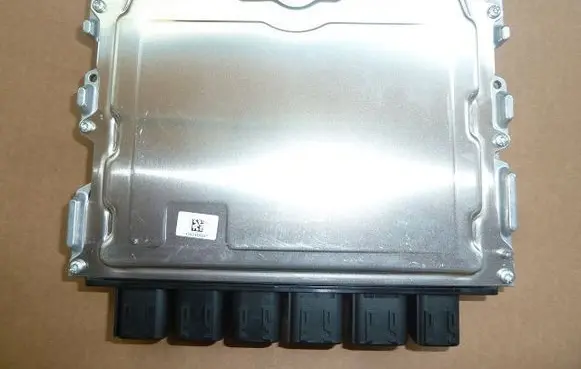 BMW X3 G01 Combustion control unit/module 0261S103GL