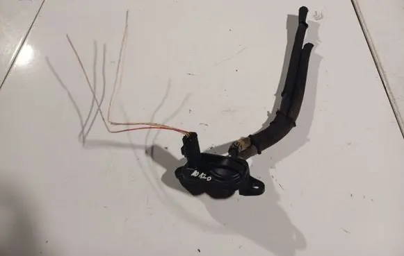Citroen Xsara Picasso Air pressure sensor 9645022680