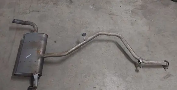 Toyota Prius (XW50) Rear muffler/silencer tail pipe 